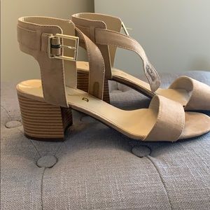 Unisa stacked heel sandals